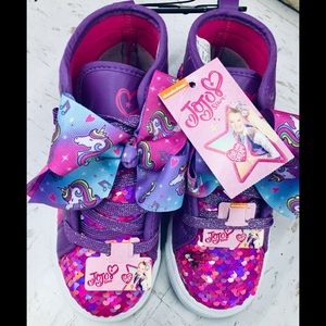 Girls Size 2 JoJo Siwa High Top Shoes 🎀